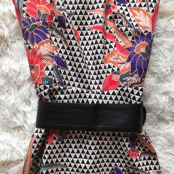 Black and White Printed Dress - Picture 2 of 5